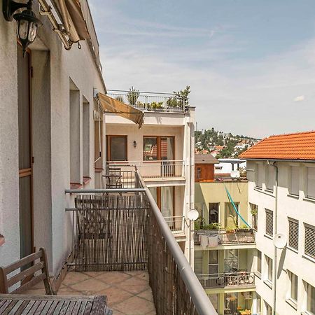 Castle View Apartment With Free Parking Bratislava Esterno foto